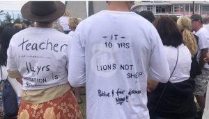 A teacher and IT worker personalise white clothing in silent protest