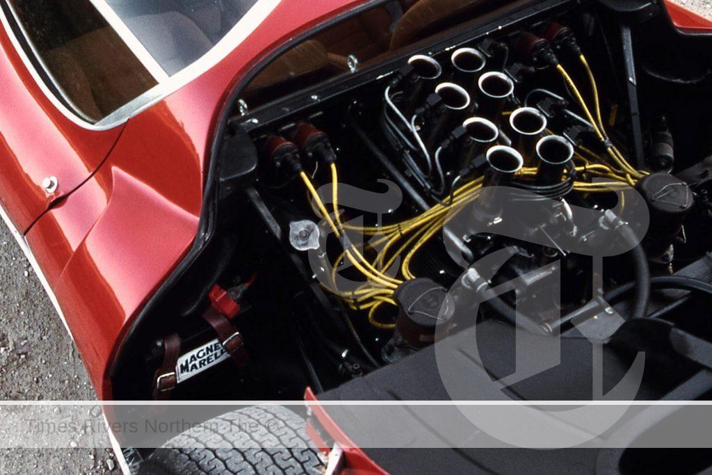 The Alfa Romeo 33 Stradale Supercar Engine