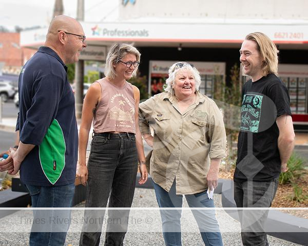 L to R- Mayor Steve Krieg, Kate Stroud, Jen Ridolfi and Ned Cain. back lismore campaign.