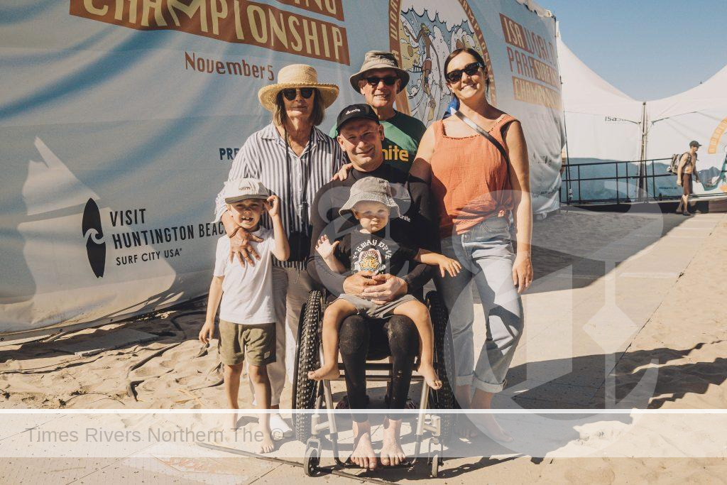 Surrounded by family, Joel secured his long held dream of winning a world championship title. Credit: ISA / Pablo Franco.