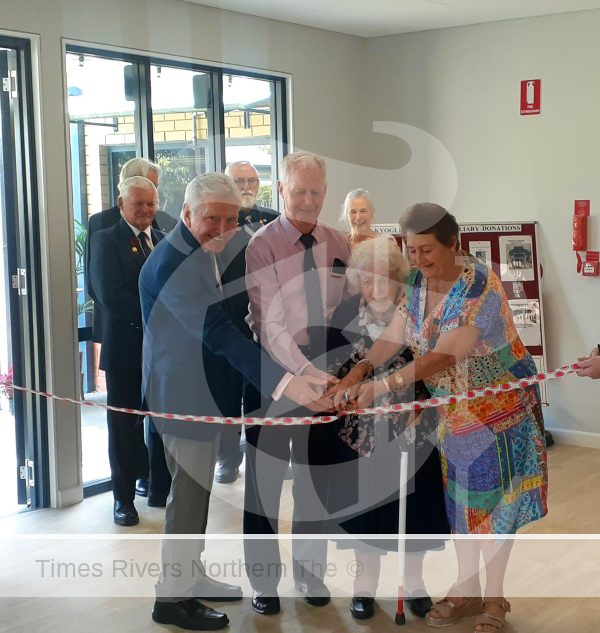 From left, NNSWLHD Board Chair Peter Carter, Tom FitzGerald OAM, MPS Resident Vera Gardner, Kyogle UHA President Margaret Mitchell - New relaxation and recreation space for aged care residents in Kyogle lounge and living area kyogle