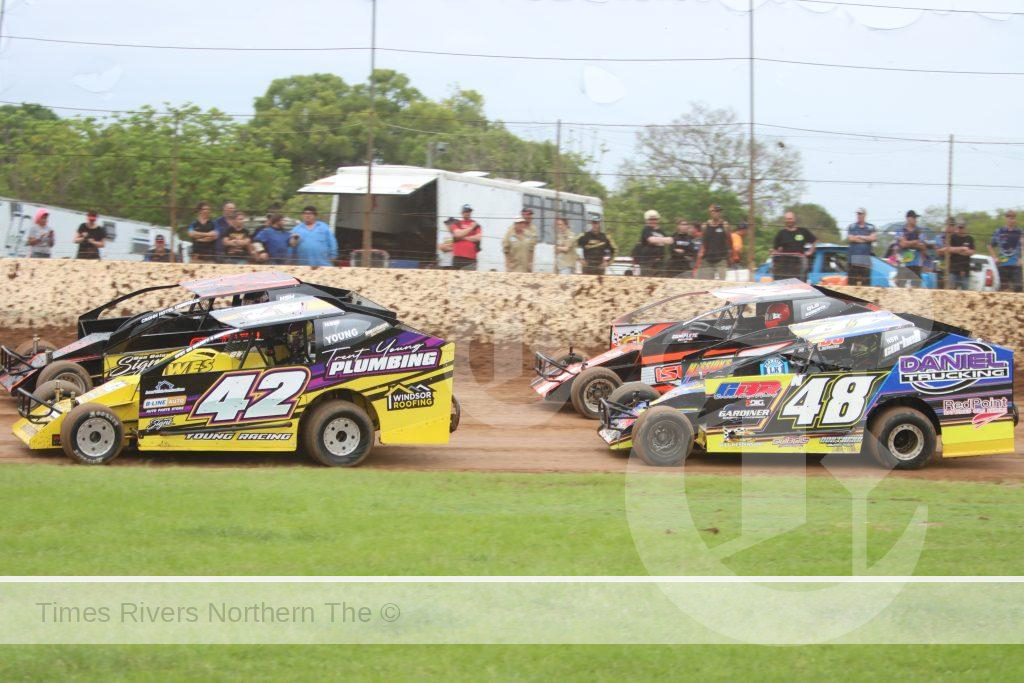 There will be plenty of action at Castrol Lismore Speedway over the Christmas-New Year period. Photo: Tony Powell.