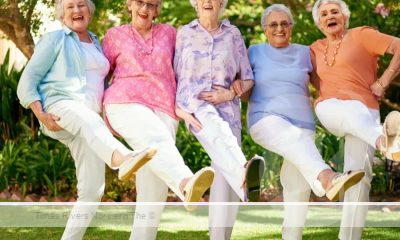 5 elderly women doing practices for a longer, healthier life