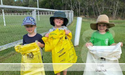 3 young people during Clean up Australia Day Tweed