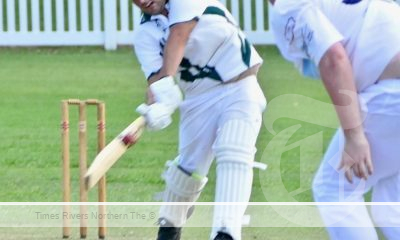 Aiden Tredinnick doesn't mind launching the ball to and over the boundary and has a licence to thrill when he resumes batting on 14no on Saturday.