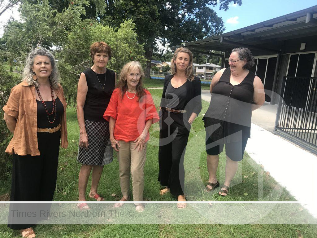 Janelle Saffin MP (centre) with (from left) Kerry Pritchard, Murwillumbah Core President, and committee members Jennifer Booth, Sarra Robertson and Kath Nolan.
