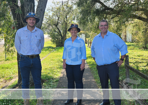 Ritchie Williamson and others standing near the Casino Footpath Upgrade